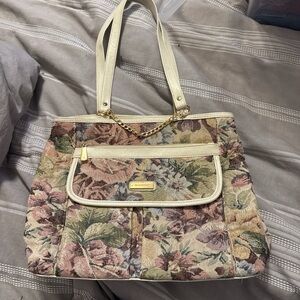 Collection embroidered purse vintage